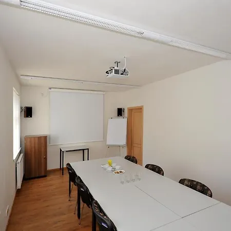 Hotel Kacov 3*