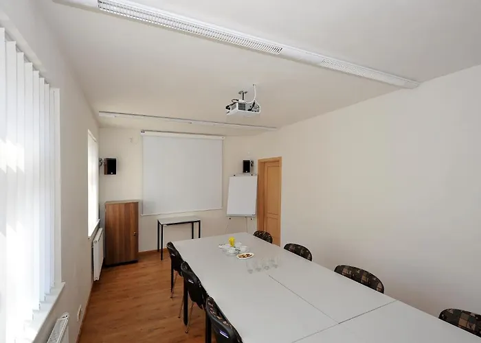 Hotel Kacov 3*